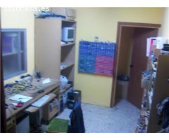 Local comercial en Venta en Palenciana, Palencia
