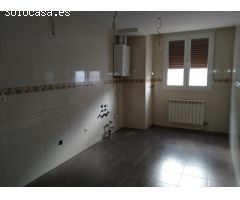 Piso en Venta en Becerril de Campos, Palencia