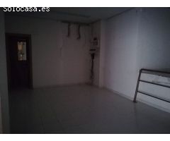Local comercial en Venta en Palenciana, Palencia