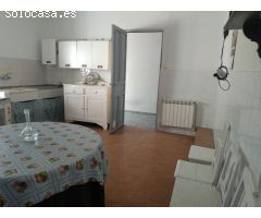 CASA EN PERALES