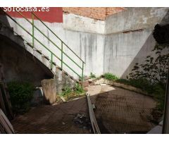 SE VENDE CASA PARA REFORMAR EN ZONA CRISTO