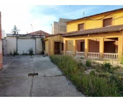 DISPONIBLE CHALET A LA VENTA EN ZONA CRISTO PALENCIA