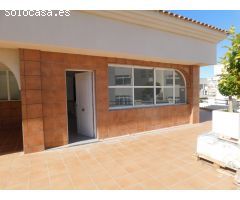 SE ALQUILA MEDIA TEMPORADA DEL 1/9/2024 - 30/6/2025  BONITO APARTAMENTO CON VISTAS AL MAR  EN BENALM
