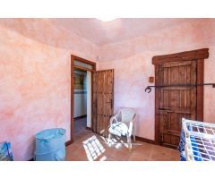 Se vende magnifica  casa de campo  en la zona de Entrerrios (Mijas)