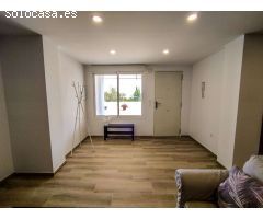 SE ALQUILA MEDIA TEMPORADA DESDE 1.10.24 -31.5.25 .APARTAMENTO A ESTRENAR  CON VISTAS AL MAR EN ZONA