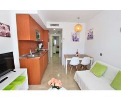 Se alquila MEDIA TEMPORADA desde el 15/09/2025-31/05/2026 precioso apartamento a 250 metros de la pl