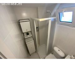MEDIA TEMPORADA . SE ALQUILA DEL 1.9.24-30.6.25 BONITO APARTAMENTO EN 2ª LINEA DE PLAYA EN BENALMADE
