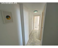 MEDIA TEMPORADA . SE ALQUILA DEL 1.9.24-30.6.25 BONITO APARTAMENTO EN 2ª LINEA DE PLAYA EN BENALMADE