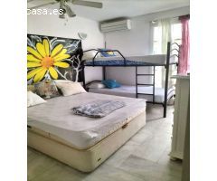 SE ALQUILA BONITO APARTAMENTO MEDIA TEMPORADA DESDE 01/10/2024 - 30/05/2025 EN PUERTO MARINA (BENALM