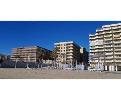 Se alquila MEDIA TEMPORADA desde el 01/09/2025 - 30/04/2026  bonito apartamento con vistas al mar en