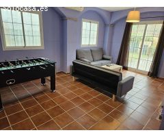 SE VENDE BONITO CHALET EN MIJAS