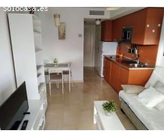 Se alquila MEDIA TEMPORADA del 1/09/2025-30/62026  bonito apartamento en Benalmadena Costa a 200 met