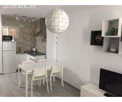 SE VENDE BONITO APARTAMENTO EN BENALMÁDENA CON VISTAS AL MAR