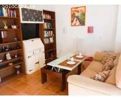 MEDIA TEMPORADA . SE ALQUILA DESDE 1,12,24-15.5.25 BONITO APARTAMENTO CON AMPLIA TERRAZA EN BENALMAD