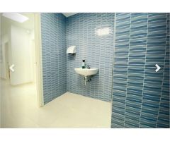 EN VENTA EDIFICIO DESTINADO AL CENTRO MÉDICO, SITUADO EN  BENALMADENA