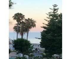 Se alquila MEDIA TEMPORADA desde 1/9/2025 -31/5/2026 precioso apartamento  en 1ª línea de playa con 