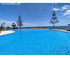 SE VENDE MAGNIFICO APARTAMENTO TOTALMENTE REFORMADO CON VISTAS AL MAR EN BENAMADENA EN 2ª LINEA DE P