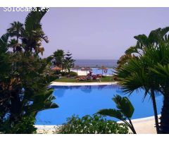 SE VENDE MAGNIFICO APARTAMENTO TOTALMENTE REFORMADO CON VISTAS AL MAR EN BENAMADENA EN 2ª LINEA DE P