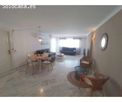 SE VENDE MAGNIFICO APARTAMENTO TOTALMENTE REFORMADO CON VISTAS AL MAR EN BENAMADENA EN 2ª LINEA DE P