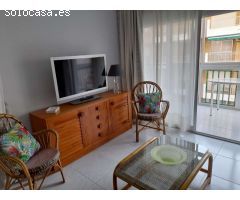 Se alquila MEDIA TEMPORADA del 01/09/2025 - 30/06/2026 bonito apartamento con vistas laterales al ma