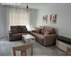 Media temporada . Se alquila  desde ahora hasta 30 de junio 2025 bonito apartamento en Los Boliches 