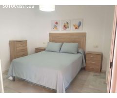 Media temporada . Se alquila  desde ahora hasta 30 de junio 2025 bonito apartamento en Los Boliches 