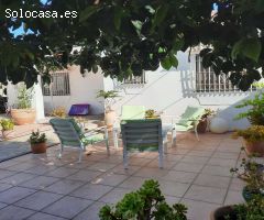 Se alquila MEDIA TEMPORADA desde  2.2.25-30.6.25   bonito chalet recién reformado  zona los pacos en