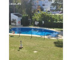 SE VENDE BONITO  DUPLEX AMUEBLADO CON LICENCIA TURISTICA EN CALAHONDA (MIJAS)