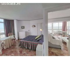 MEDIA TEMPORADA SE ALQUILA DESDE 15.9.25-31.5.25 BONITO APARTAMENTO CON IMPRESIONANTES VISTAS AL MAR