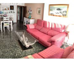 SE VENDE BONITO PISO ZONA  CASTILLO SOHAIL EN FUENGIROLA
