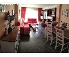 SE VENDE BONITO PISO ZONA  CASTILLO SOHAIL EN FUENGIROLA