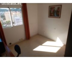 SE VENDE BONITO PISO ZONA  CASTILLO SOHAIL EN FUENGIROLA
