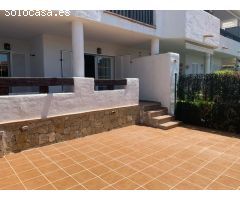 MEDIA TEMPORADA . SE ALQUILA DESDE 1.9.25-30.6.26 BONITO APARTAMENTO  EN  TORREQUEBRADA EN BENALMADE