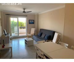 MEDIA TEMPORADA . SE ALQUILA DESDE 1.9.25-30.6.26 BONITO APARTAMENTO  EN  TORREQUEBRADA EN BENALMADE