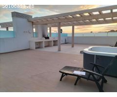 SE ALQUILA POR LARGA TEMPORADA APARTAMENTO DE  LUJO CON VISTAS AL MAR EN FUENGIROLA