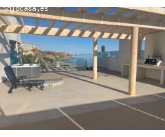 SE ALQUILA POR LARGA TEMPORADA APARTAMENTO DE  LUJO CON VISTAS AL MAR EN FUENGIROLA