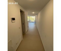 SE ALQUILA POR LARGA TEMPORADA APARTAMENTO DE  LUJO CON VISTAS AL MAR EN FUENGIROLA