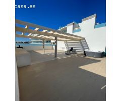 SE ALQUILA POR LARGA TEMPORADA APARTAMENTO DE  LUJO CON VISTAS AL MAR EN FUENGIROLA