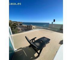SE ALQUILA POR LARGA TEMPORADA APARTAMENTO DE  LUJO CON VISTAS AL MAR EN FUENGIROLA