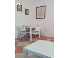SE ALQUILA DEL01/09/2025 al 30/06/2026 BONITO APARTAMENTO DE 1 DORMITORIO EN BENALMADENA COSTA.