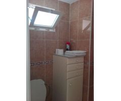 SE ALQUILA DEL01/09/2025 al 30/06/2026 BONITO APARTAMENTO DE 1 DORMITORIO EN BENALMADENA COSTA.
