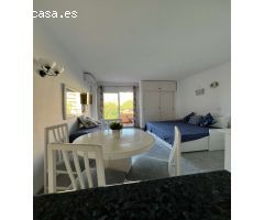 MEDIA TEMPORADA . SE ALQUILA DE 1.10.25-30.6.26 BONITO ESTUDIO EN BENALMADENA