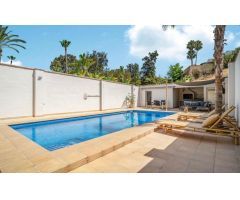 SE ALQUILA POR LARGA TEMPORADA DESDE 01.11.25 MAGNIFICA VILLA EN BENALMADENA