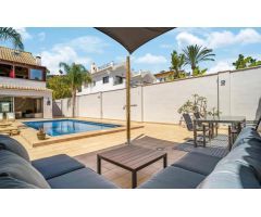 SE ALQUILA POR LARGA TEMPORADA DESDE 01.11.25 MAGNIFICA VILLA EN BENALMADENA
