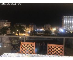 SE VENDE BONITO APARTAMENTO EN 2ª  LINEA DE PLAYA CON VISTAS MAR EN BENALMADENA