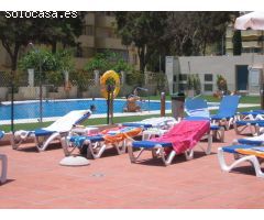 Se alquila  desde 1/5/2025  - 30/06/2025bonito apartamento con vistas al mar en Benalmadena a 200 me