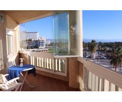 Se alquila MEDIA TEMPORADA desde  01/10/2025 -15/06/2026  magnifico apartamento en 1ª línea de playa