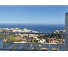 SE ALQUILA POR LARGA  TEMPORADA DESDE 1.6.25- BONITO APARTAMENTO CON VISTAS AL MAR EN BENALMADENA  P
