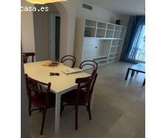 SE ALQUILA POR LARGA  TEMPORADA DESDE 1.6.25- BONITO APARTAMENTO CON VISTAS AL MAR EN BENALMADENA  P