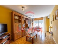 Apartamento con piscina comunitaria